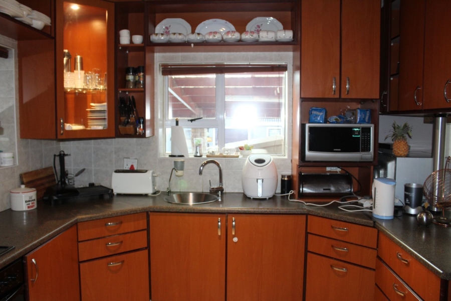 4 Bedroom Property for Sale in Soneike Western Cape